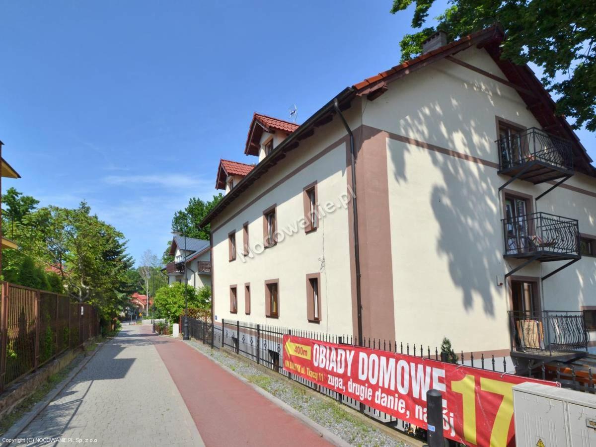Pod Debem Bed & Breakfast Krynica Morska Exterior photo